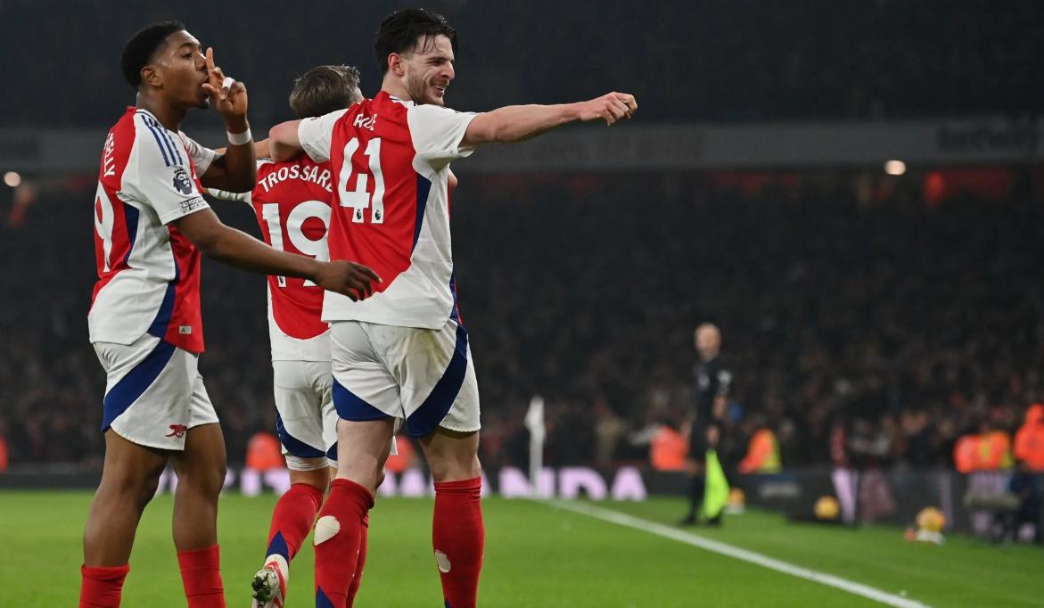 包含转折点！罗马止住颓势，法国杯今晨攻防权衡，球迷炸锅，资深球员宣示担当的词条